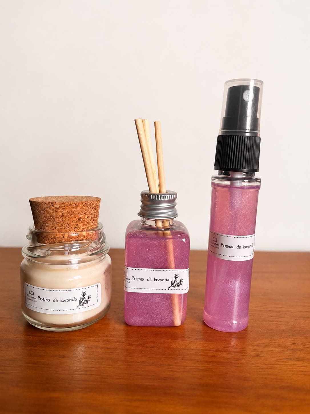 Kit de produtos artesanais com aroma de lavanda